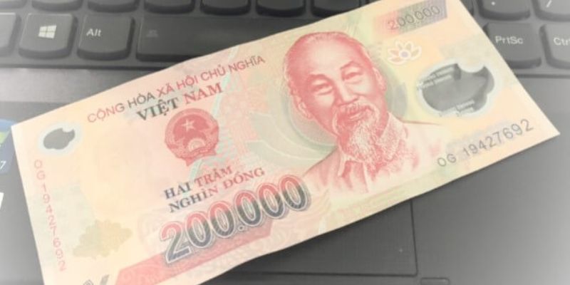 Mơ nhặt được tiền 200 nghìn thì nên đánh con số mấy?